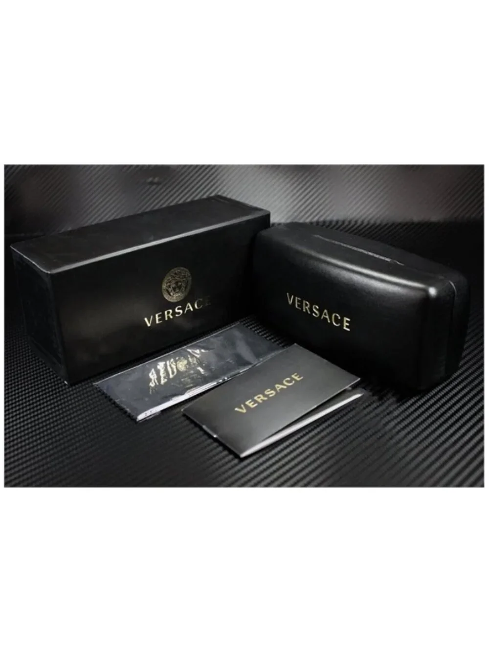 New Versace Men  Sunglasses --140.\